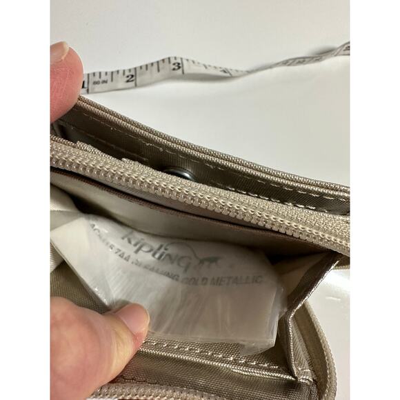 NWT champagne light gold Kipling small zip-around bi-fold compartment wallet - Picture 5 of 7